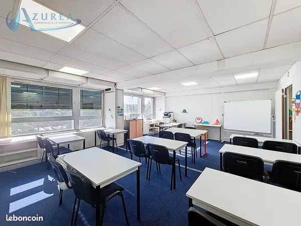 Bureaux 94 m² NICE