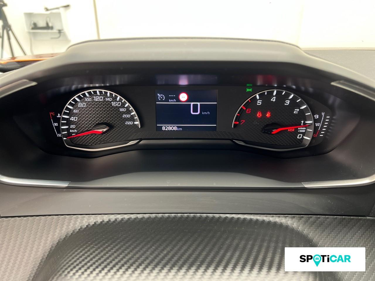 Peugeot 2008 1.2 puretech 130ch s&s allure — photo 17