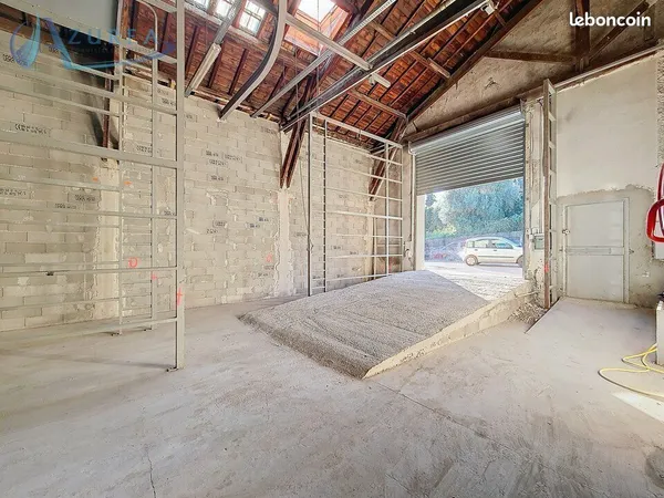 ENTREPOT - LOGISTIQUE 766 m² NICE