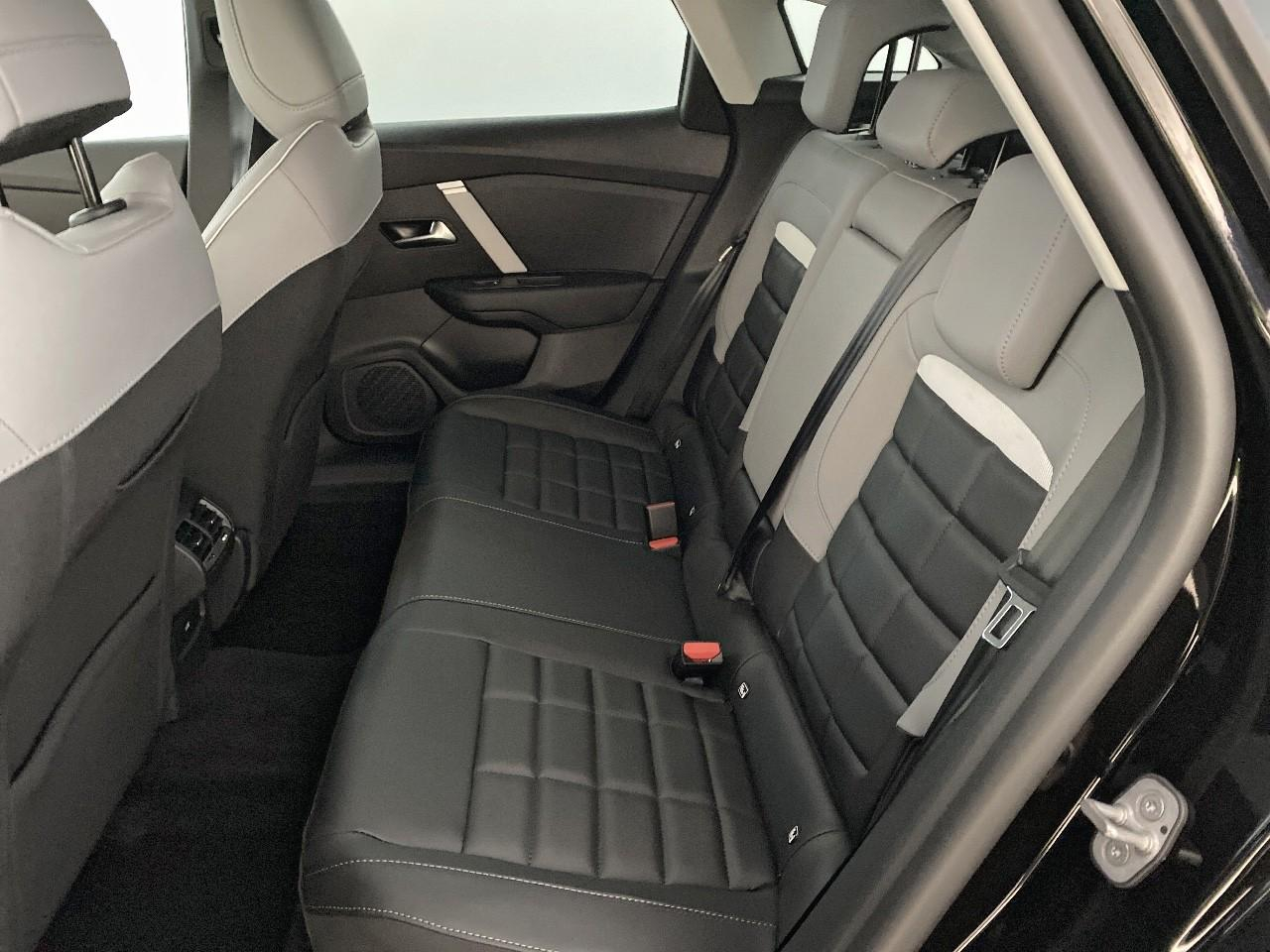 Citroën C4 hybride 145 ch e-dcs6 max — photo 10
