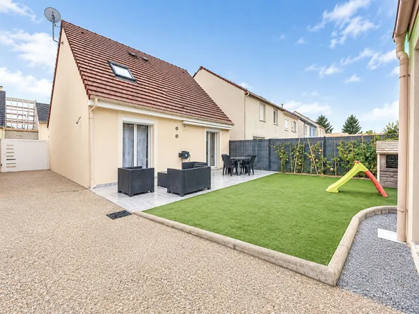 Maison 4 pièces - Fontenay Trésigny - 2017