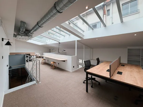 Bureaux 145 m²