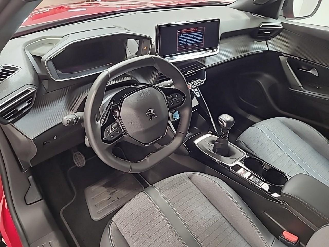 Peugeot 2008 puretech 130 s&s bvm6 allure pack — photo 9