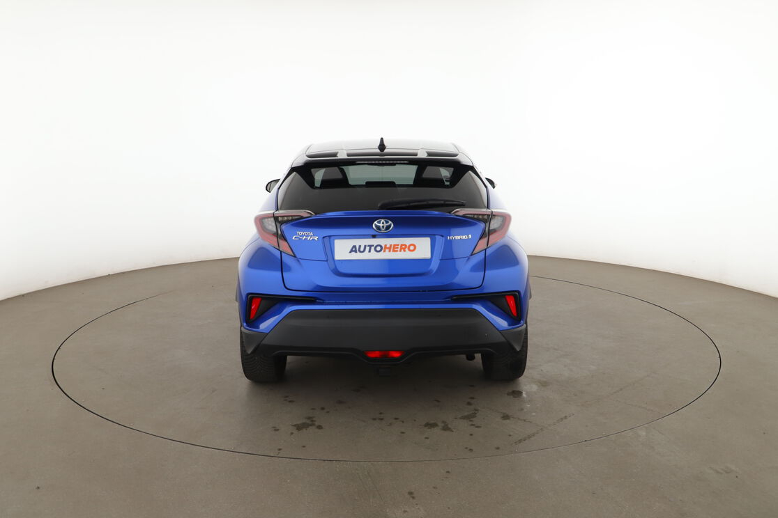 Toyota C-HR 1.8 Hybride Dynamic — photo 4