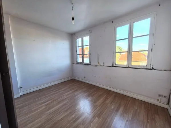 Maison 10 pièces 200 m²