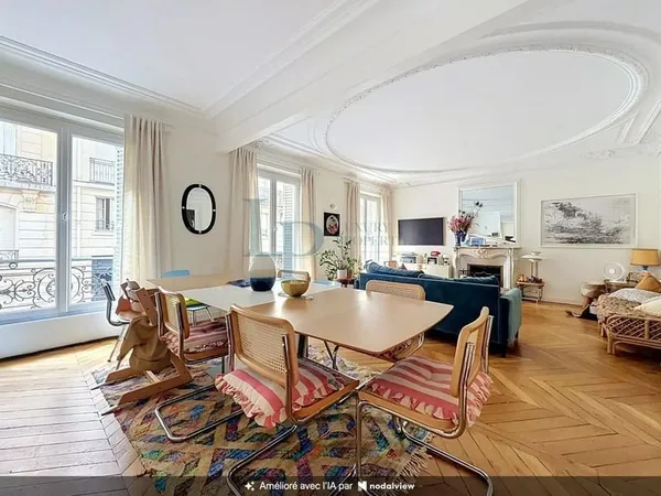 PARIS VIII  EUROPE / VILLIERS  appartement de 4 pièces  entiè