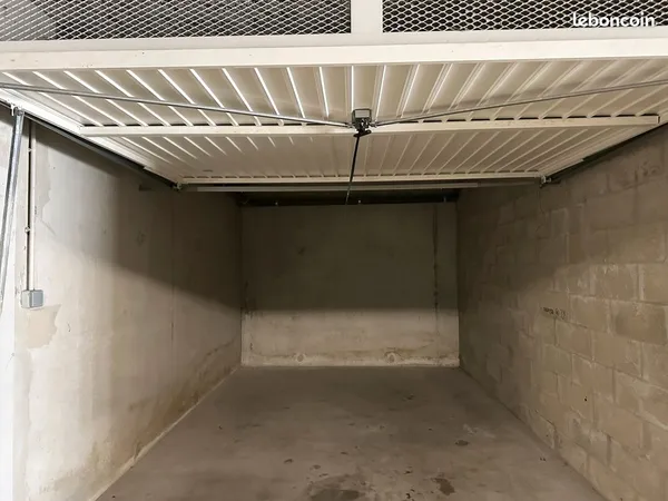 Garage a louer