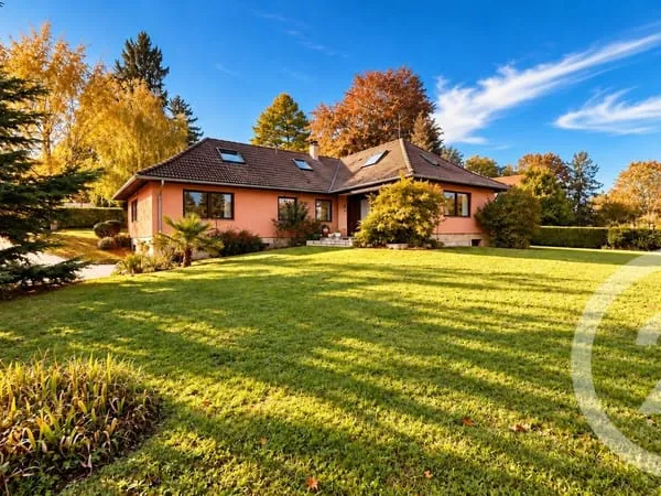 Maison 7 pièces 200 m²