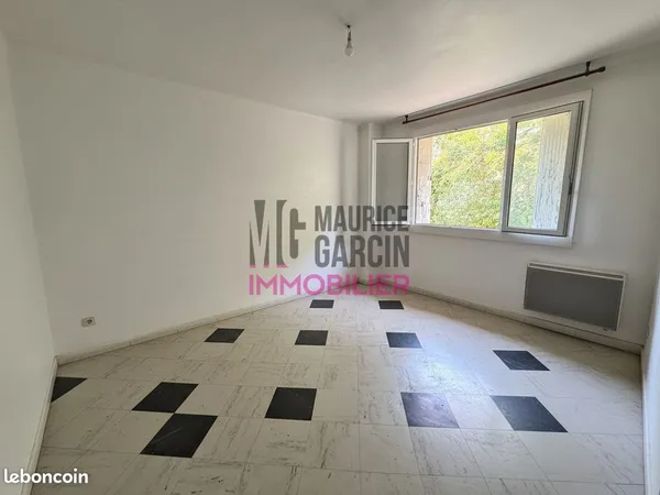 Appartement 1 pièce 28 m²
