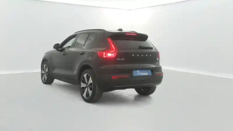 Volvo Xc40 recharge 231ch plus edt + pack hiver avec pompe à chaleur
