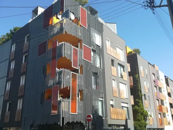A LOUER - GROUPE GIBOIRE - TYPE 2 - QUARTIER OLIVETTES