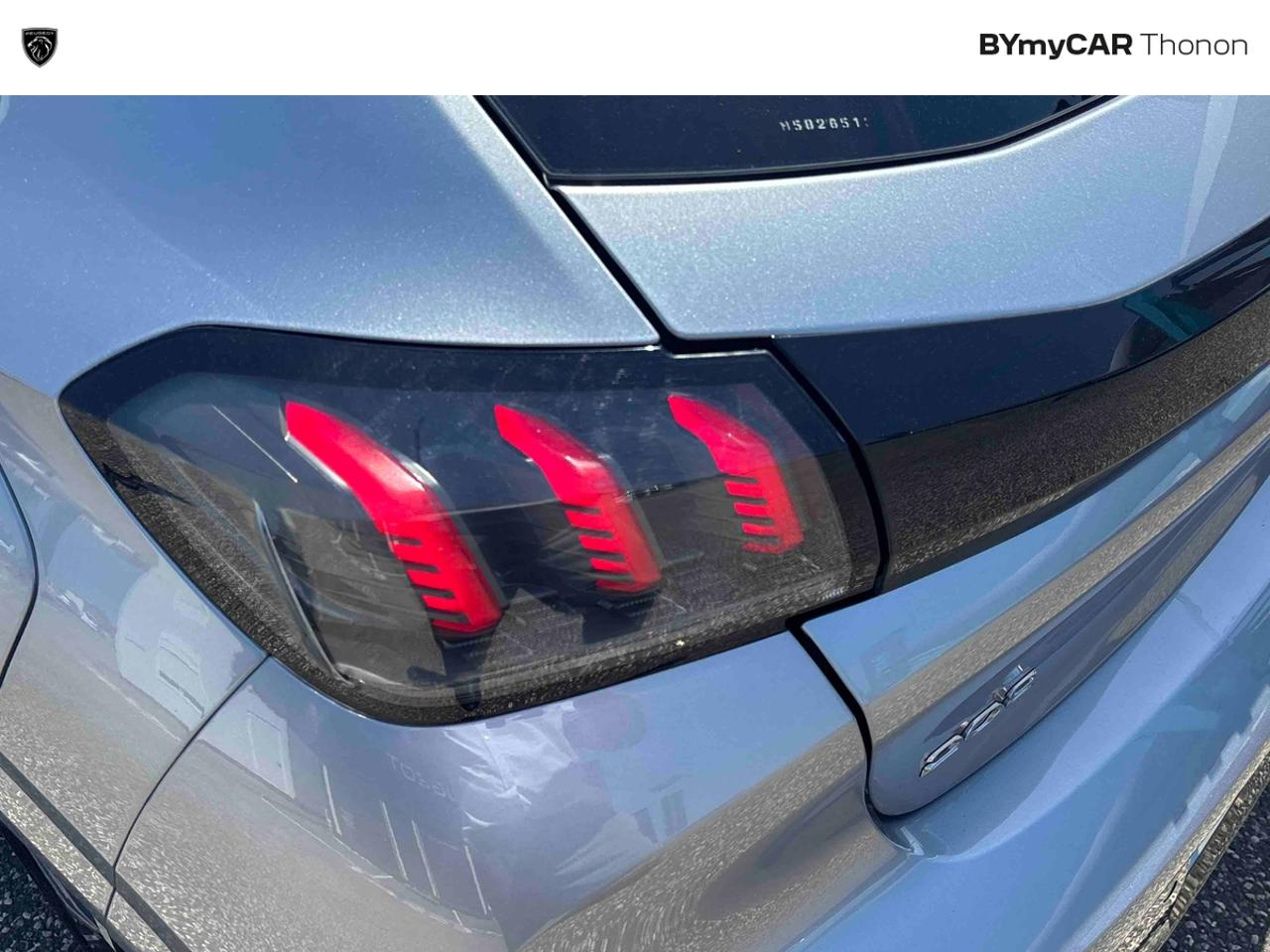 Peugeot 208 puretech 100 s&s bvm6 allure — photo 36