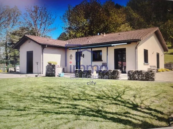 Maison de plain-pied 4 pièces 106 m²
