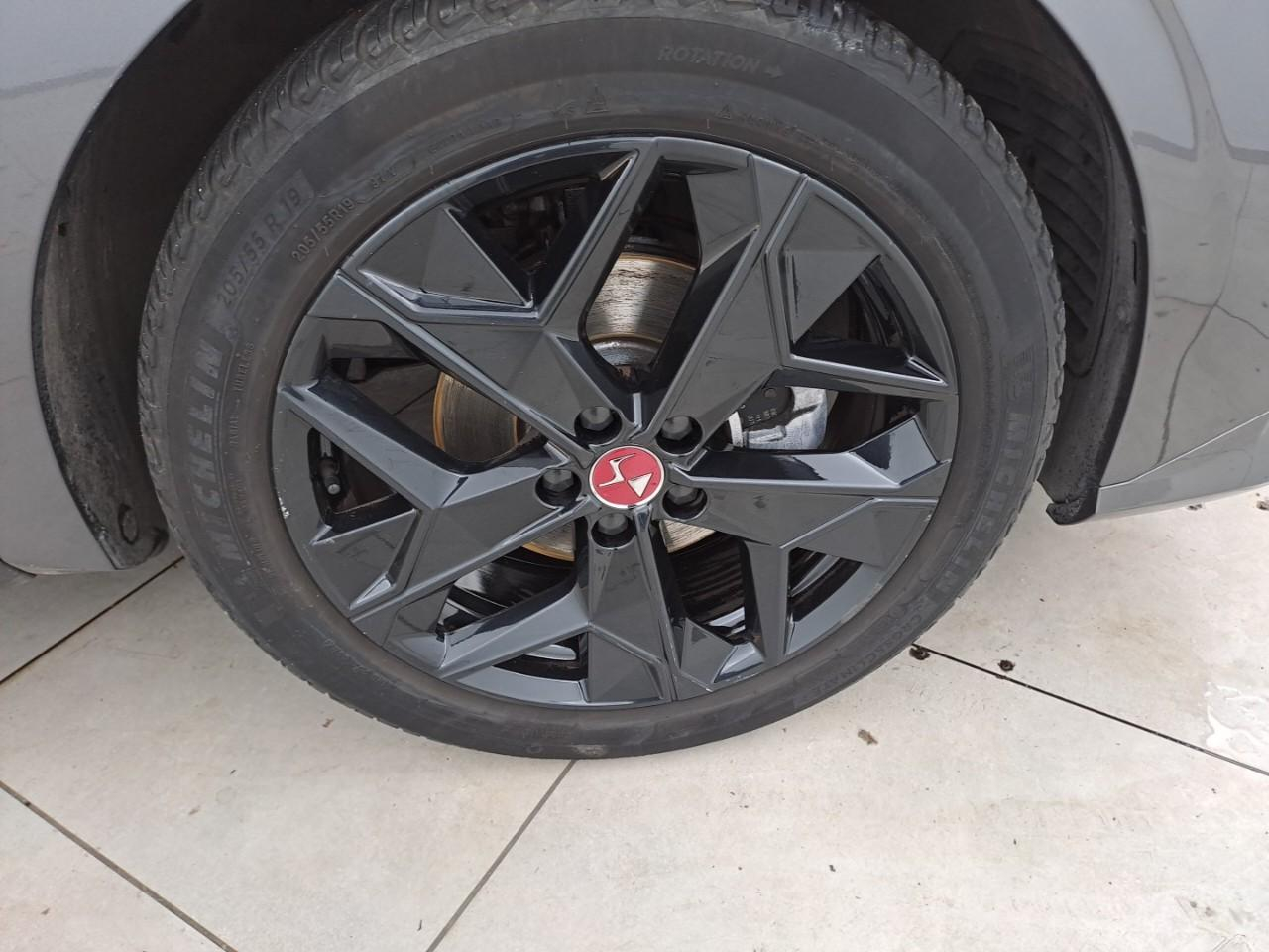 Ds Ds 4 bluehdi 130 eat8 performance line+ — photo 18