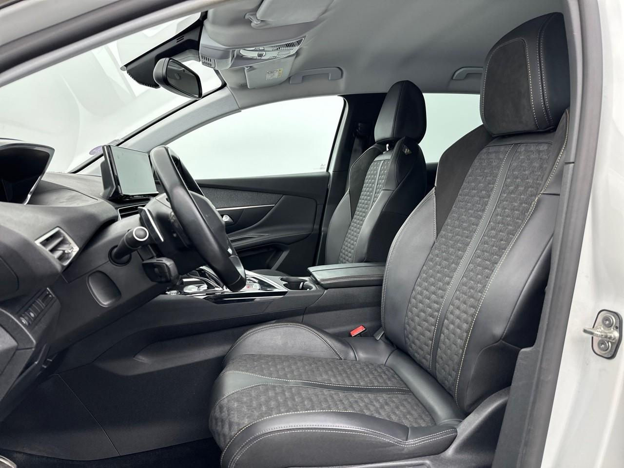 Peugeot 3008 puretech 130ch s&s eat8 roadtrip — photo 9