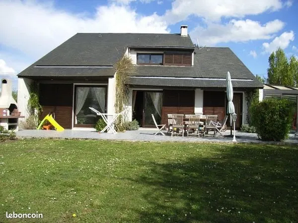 Villa 6 pièces 155 m²