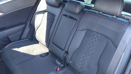 Kia Sportage 1.6 T-GDI 265 PHEV 4x4 BVA6 - GT Line – 2024 – 35514 km – Hybride rechargeable – Boîte Automatique — photo 2