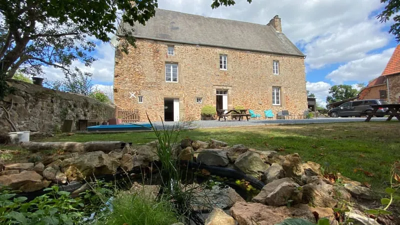 Photo 1