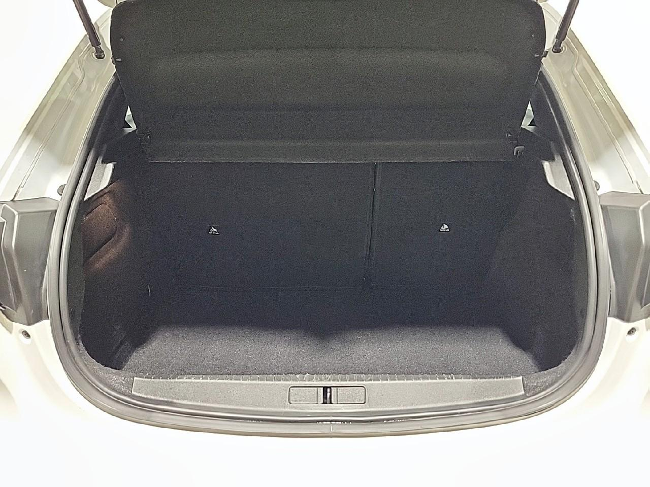 Peugeot 208 puretech 75 s&s bvm5 style — photo 14