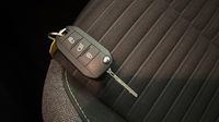 Peugeot 2008 1.2 PureTech 100ch S&S Active — photo 16