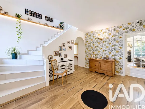 Maison 6 pièces 291 m²