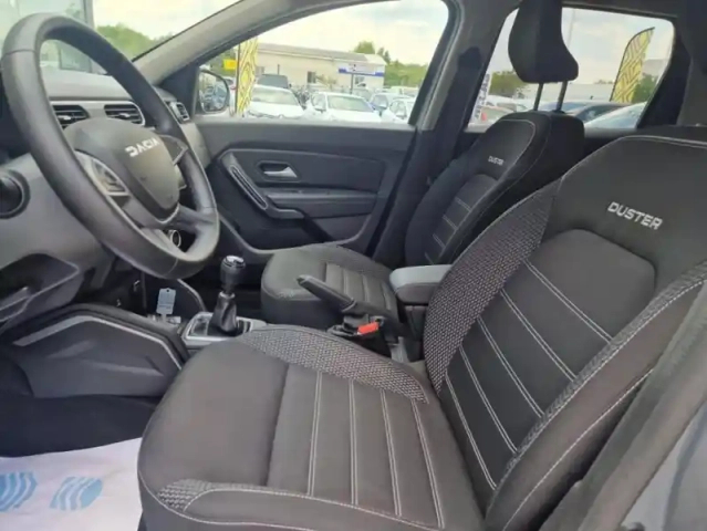 Dacia Duster ii journey tce 130 4x2 — photo 4