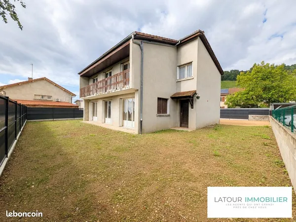 Maison 6 pièces 145 m²