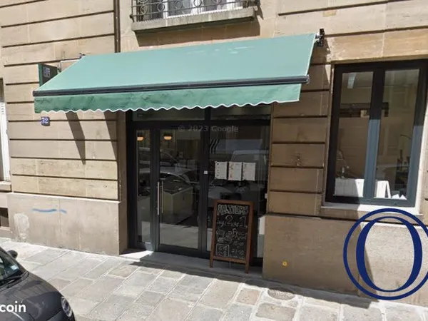 Local 45 m² Paris