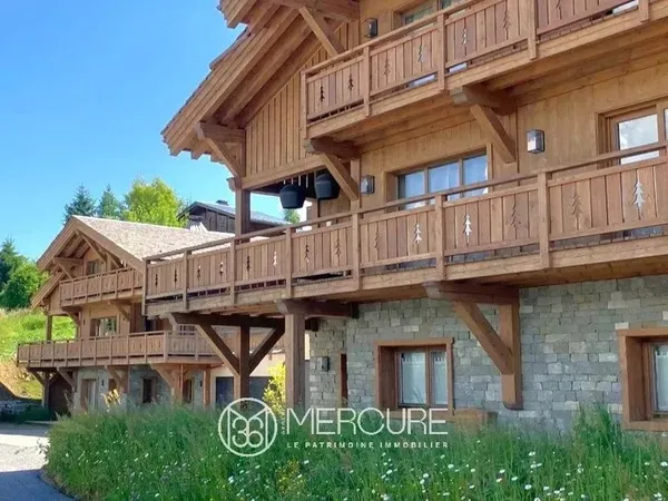 Chalet 9 pièces 310 m²