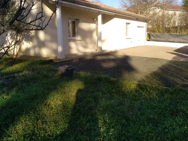 Villa à louer à Villefranche sur Saône