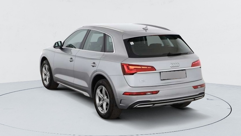 Audi Q5 — photo 5