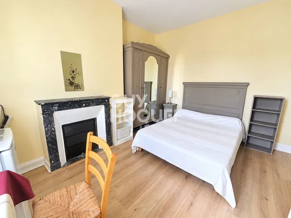Studio meublé idéalement situé, Quartier prisé des Prébendes à Tours