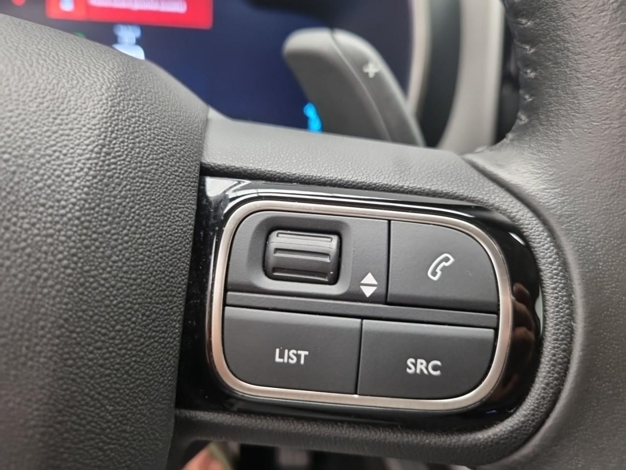 Citroën C5 Aircross hybride rechargeable 225 e-eat8 c-series — photo 23