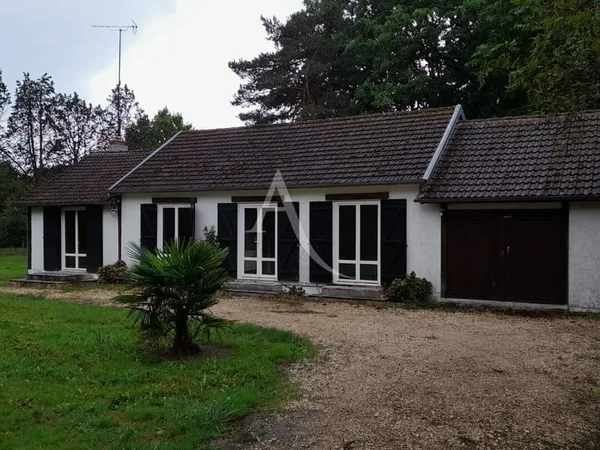 Maison Location Chaumont-sur-Tharonne 5p 80m² 762€