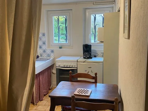 Sarlat, location meublée studio à l'année reconductible