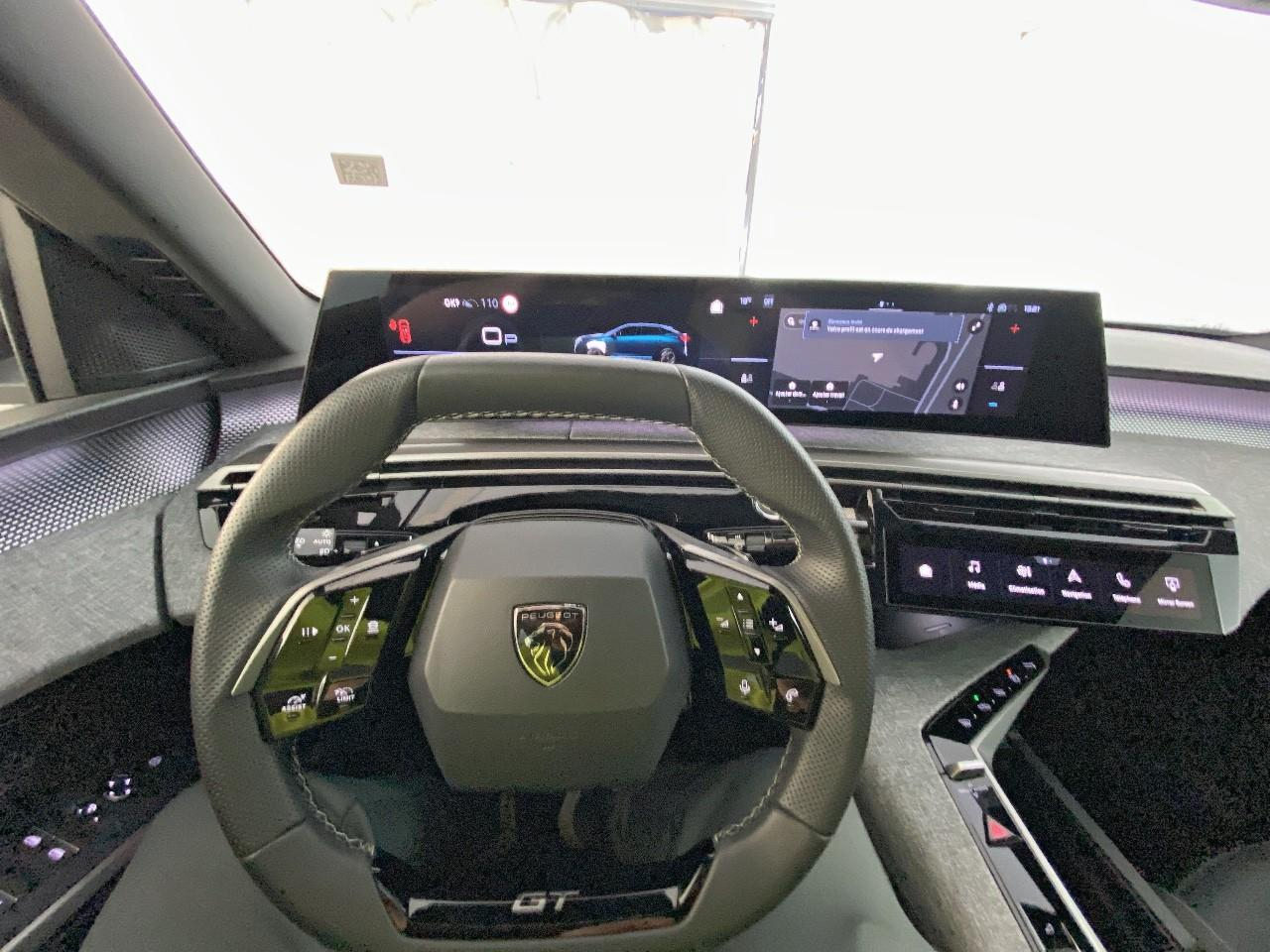 Peugeot 3008 hybrid 145 e-dcs6 gt — photo 12
