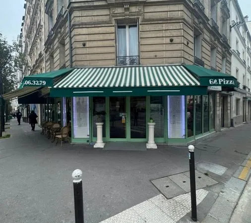 Restaurant pizzeria