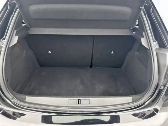 Peugeot 208 electrique 50 kwh 136ch — photo 28