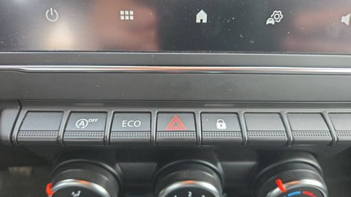 Renault Clio 1.5 Blue dCi 100 - Evolution – 2023 – 35168 km – Diesel – Boîte Manuelle — photo 17