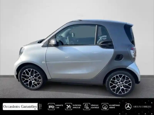 Smart Fortwo coupe eq 82ch prime — photo 2