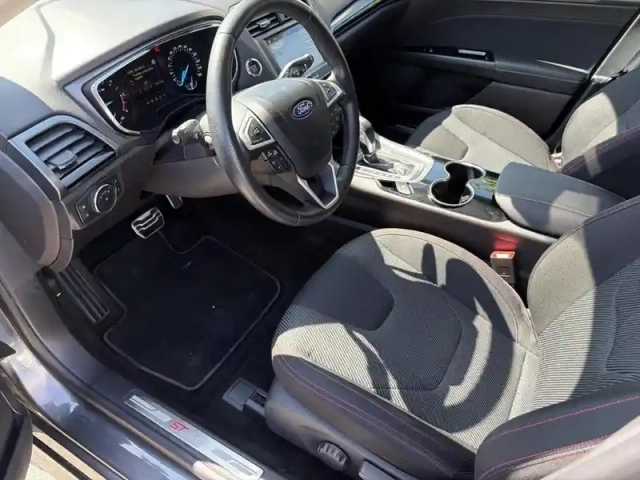 Ford Mondeo 2.0 tdci 180ch st-line i-awd powershift 5p euro6.2 — photo 10