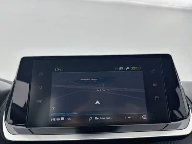 Peugeot 208 electrique 50 kwh 136ch — photo 24