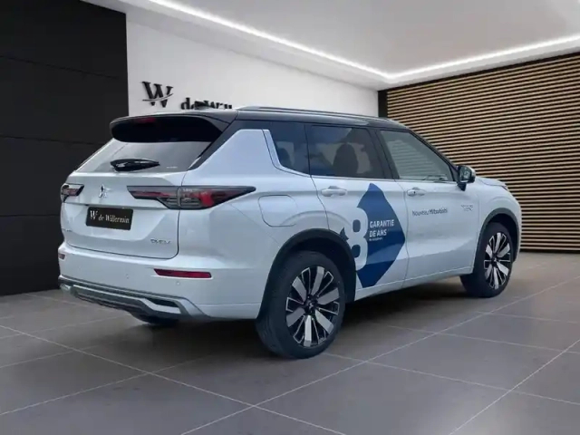 Mitsubishi Outlander 2.4 mivec phev 306 4wd instyle — photo 13