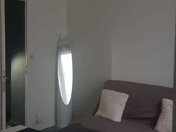 Idéal investisseur : F2 meublé de 27 m² avec mezzanine - Montreuil