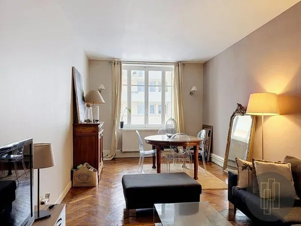 Appartement 2 pièces 55 m²