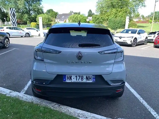 Renault Captur eco-g 100 ch — photo 4