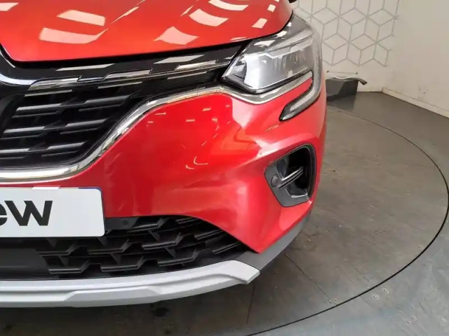 Renault Captur blue dci 115 edc — photo 10