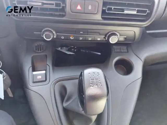 Peugeot Partner fourgon standard 650 kg bluehdi 100 s&amp;s bvm5 — photo 15
