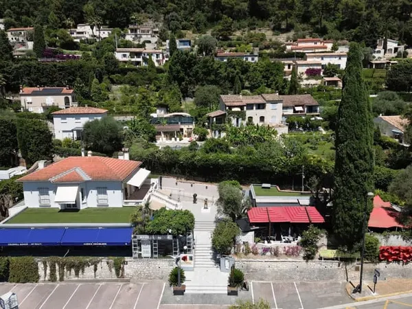 Local commercial 88 m²