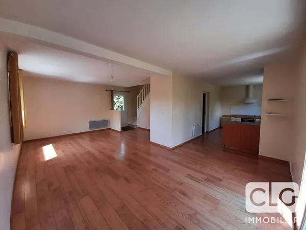 Maison 5 pièces 82 m²